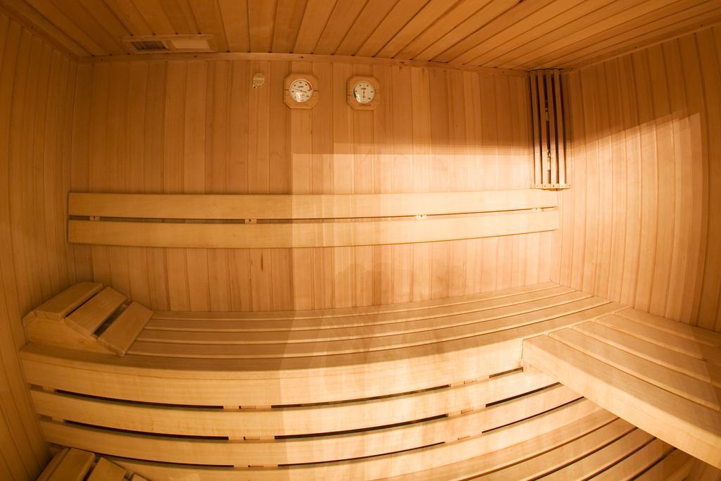 Hotel Messnerwirt Antholz-Mittertal Exteriör bild