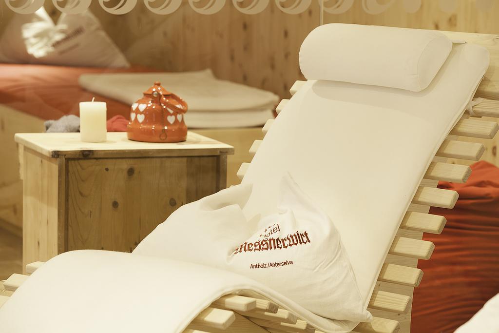 Hotel Messnerwirt Antholz-Mittertal Exteriör bild