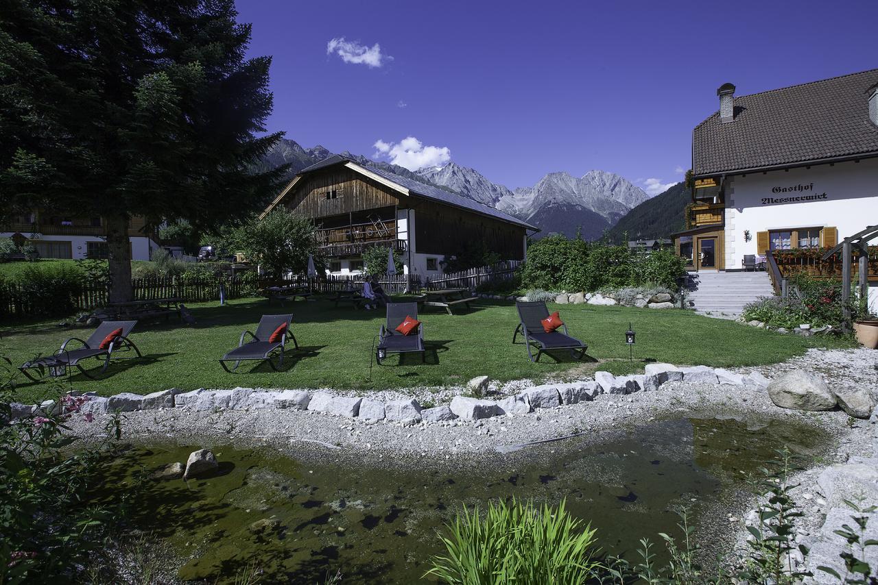 Hotel Messnerwirt Antholz-Mittertal Exteriör bild